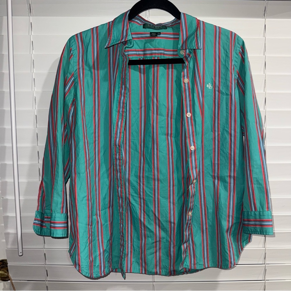 Lauren Ralph Lauren 100% Cotton Petite Medium Casual Button Down Shirt